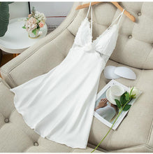 Load image into Gallery viewer, Valentina Nightgown